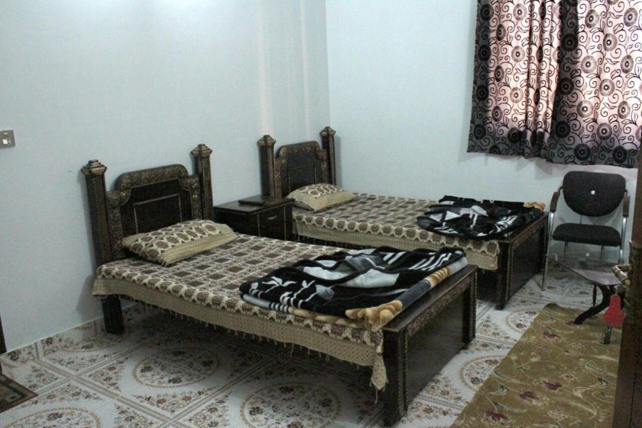 Tulip Guest House Abbottabad Eksteriør bilde